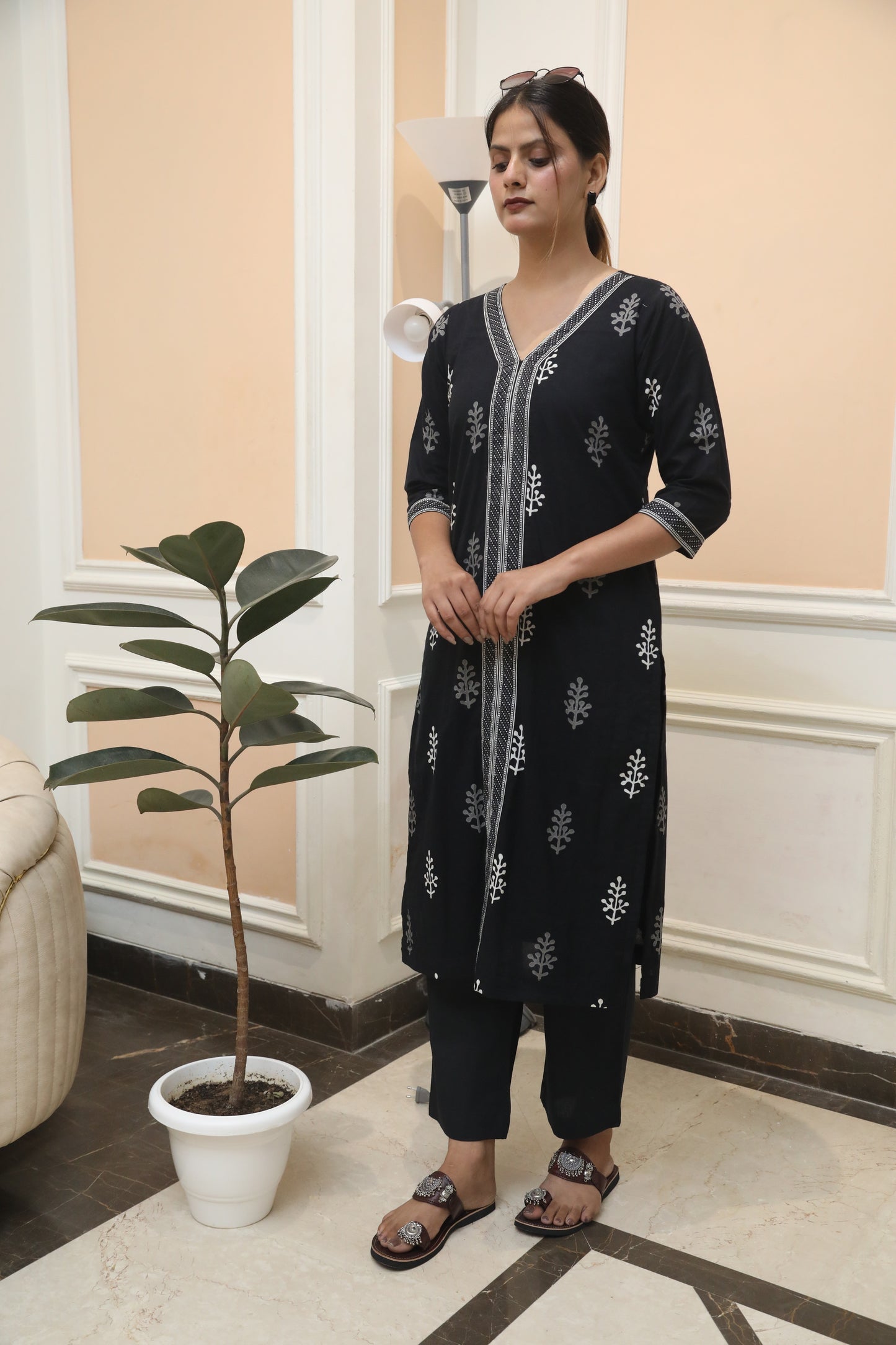Negchar Straight Kurta Suit Set with Black Border Detailing