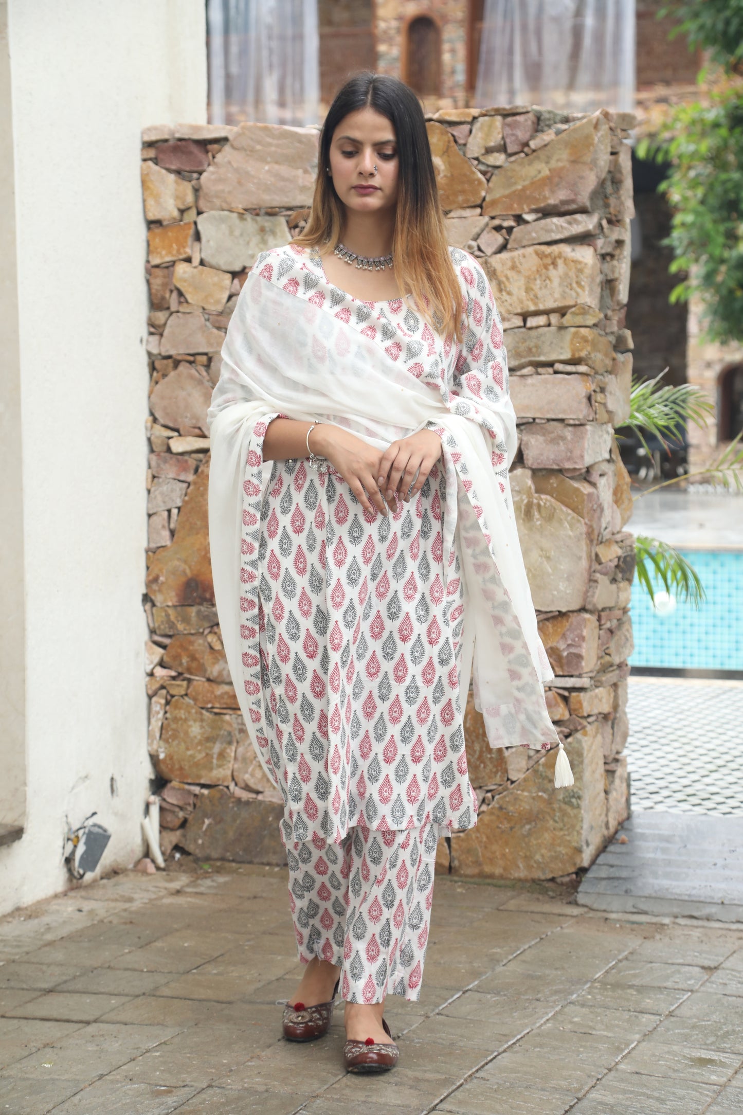 Negchar Chooti Buti Handblock Printed Straight Kurta Suit Set