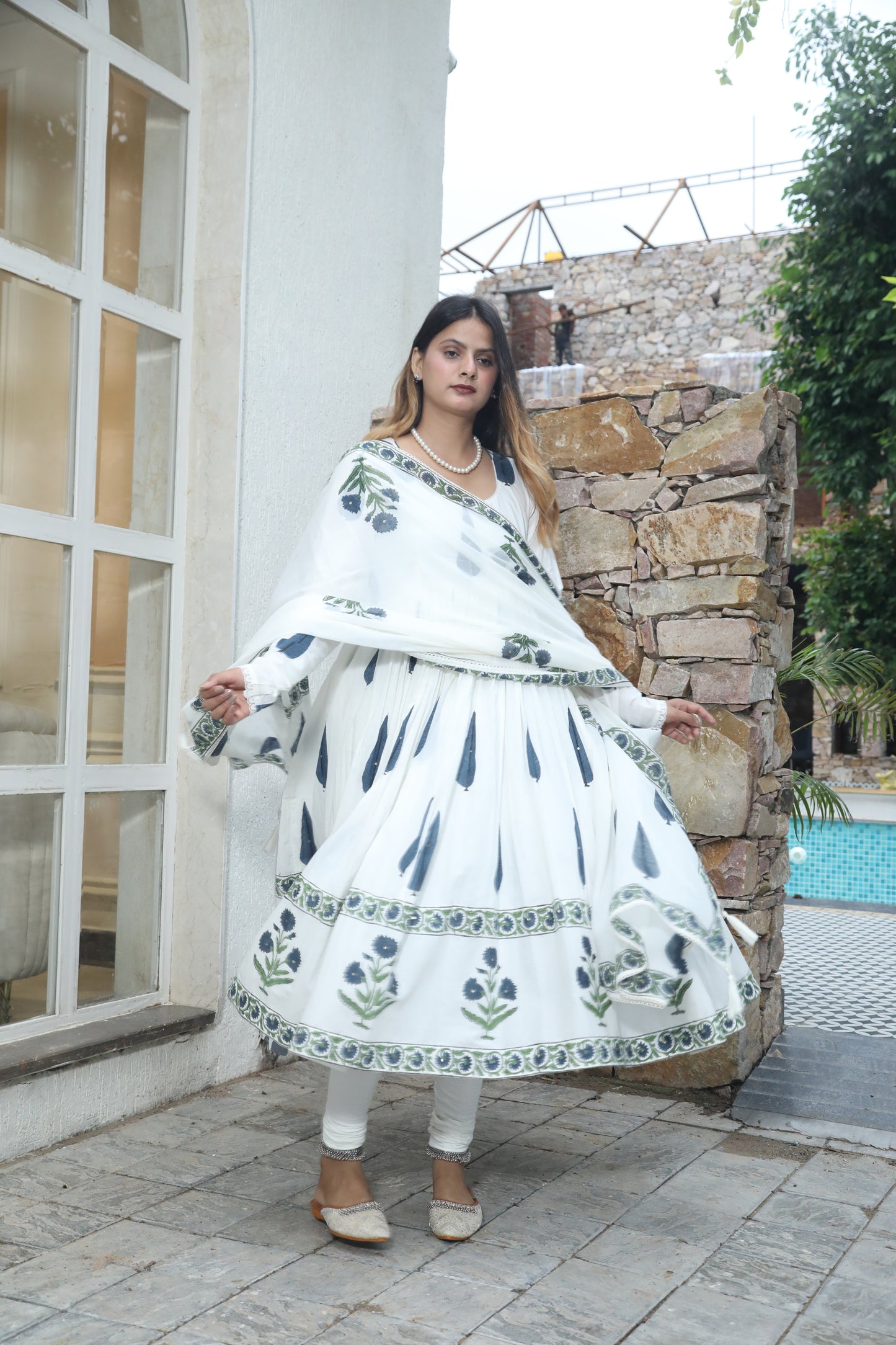 Negchar Anarkali Suit Set with Blue Leaf and Buta Motifs